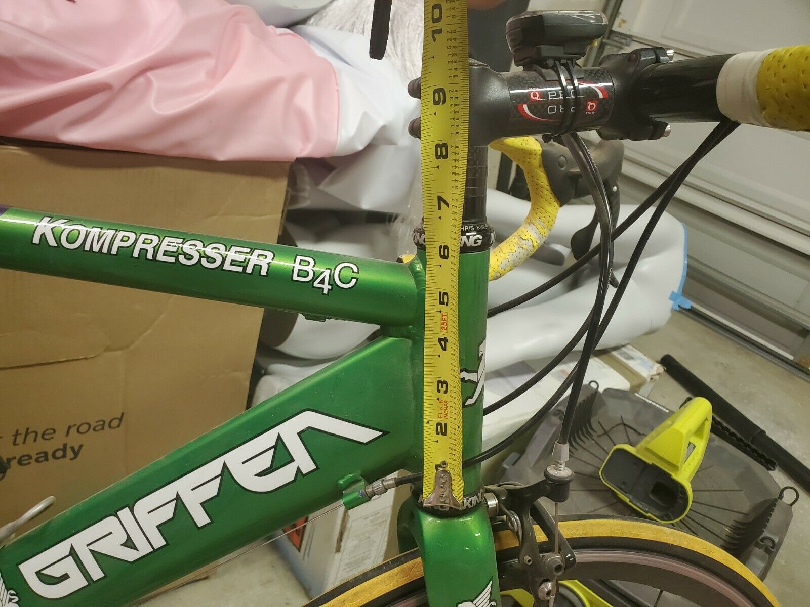 Griffen Triton Kompresser B4C (size large) - Fresh Stock Dated December 2025