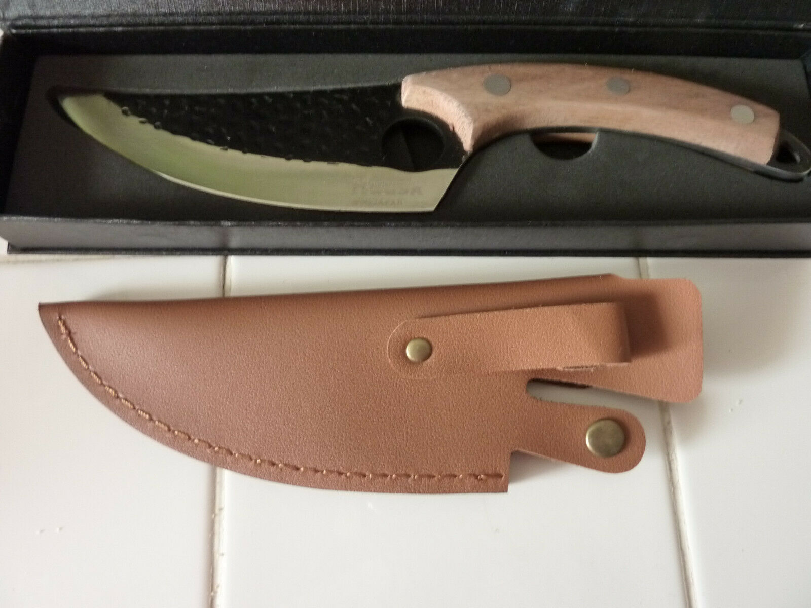 HUUSK HANDMADE PERFECTLY BALANCED JAPANESE STEEL PREMIUM CONTROL KNIFE W/SHEATH - Fresh Stock Dated January 2026