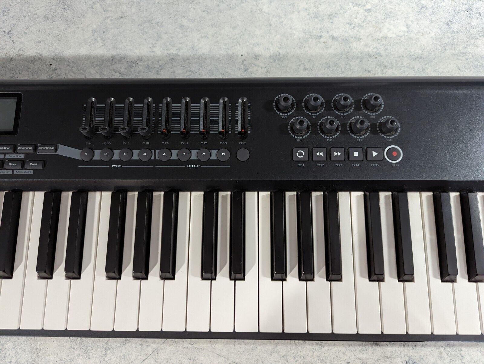 M-AUDIO Axiom 61 MIDI Keyboard Controller w/ Power Adapter and USB Cable TESTED - Fresh Stock Dated December 2025