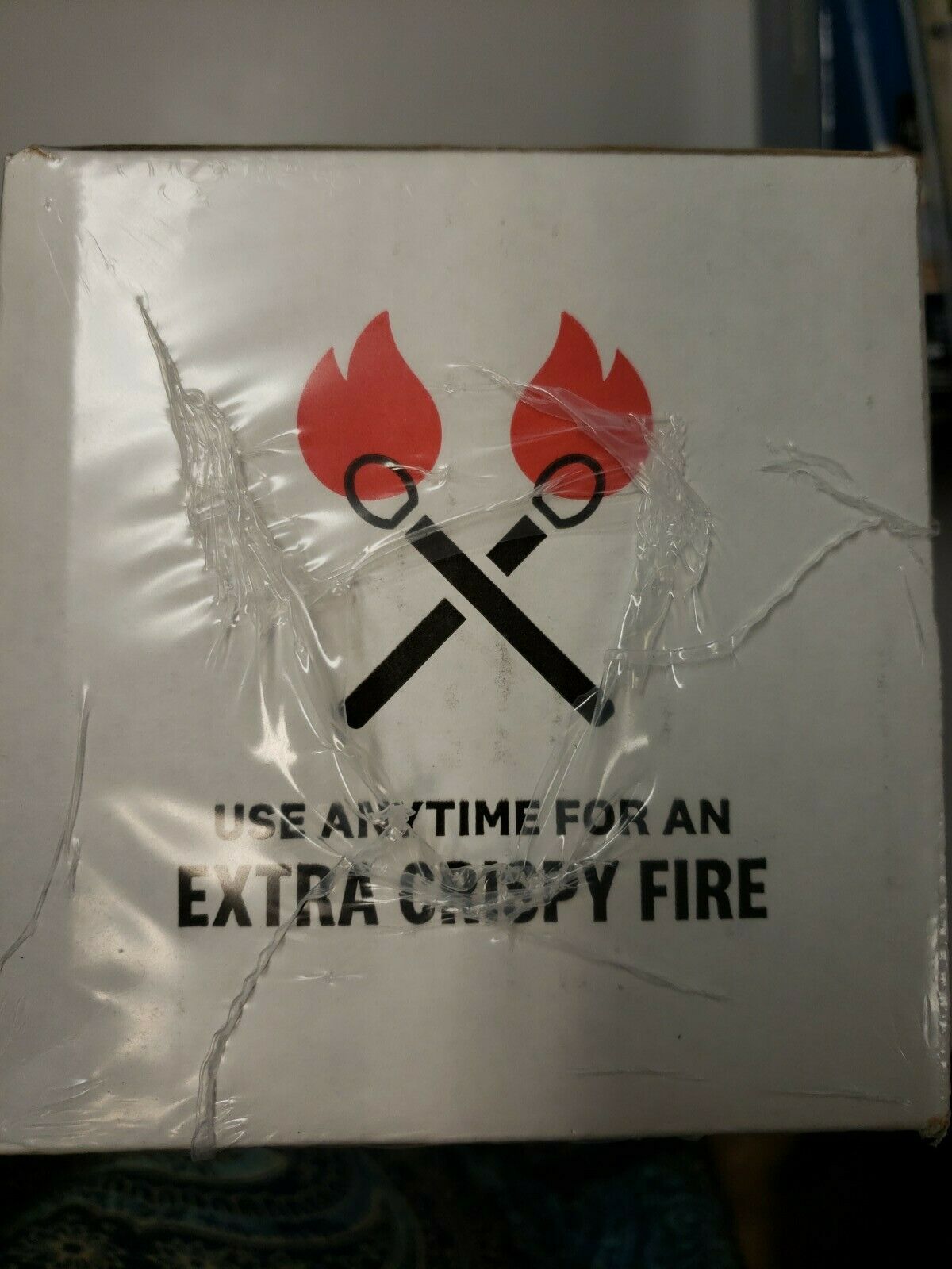 NIB KENTUCKY FRIED CHICKEN 11 HERBS & SPICES FIRELOG BY ENVIRO-LOG KFC - Fresh Stock Dated December 2025