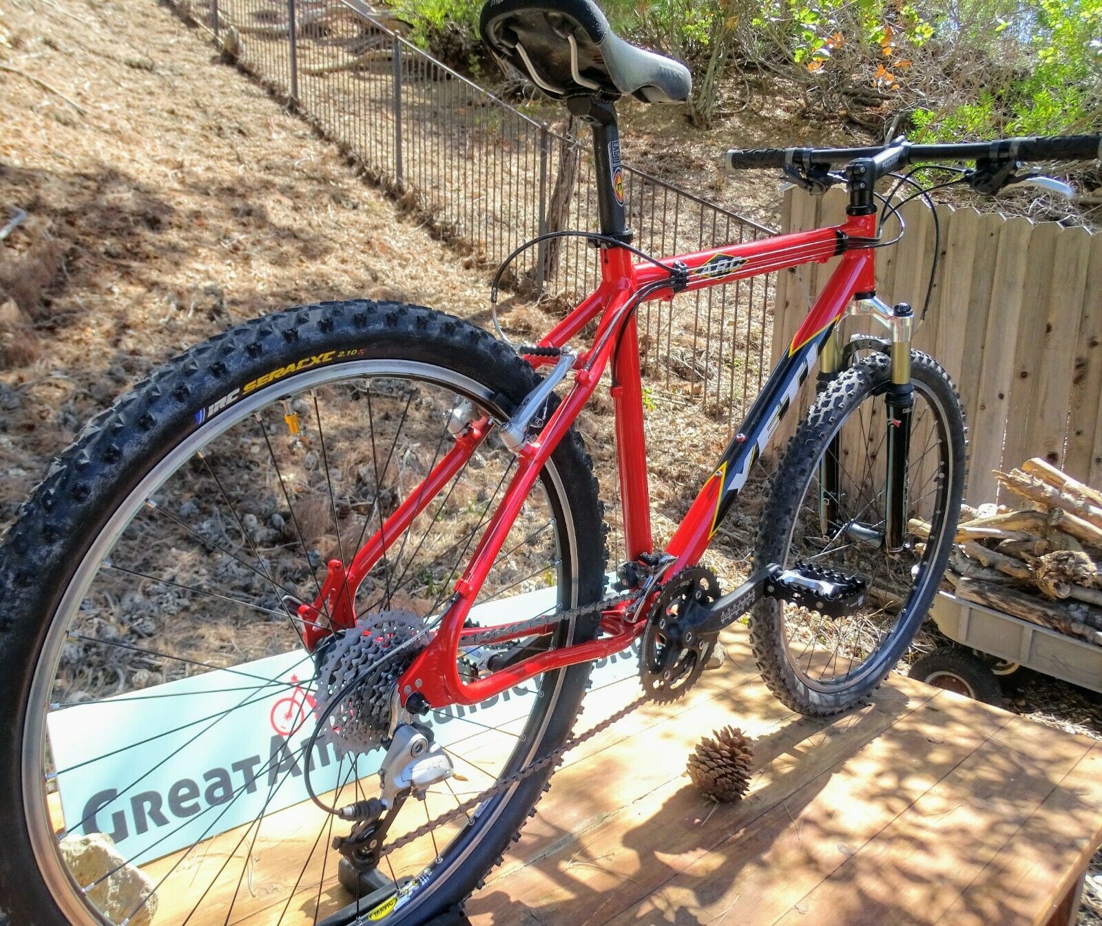 Vintage Yeti A.R.C.  Alloy Racing Composites ARC Super clean Golden Colorado USA - Fresh Stock Dated December 2025