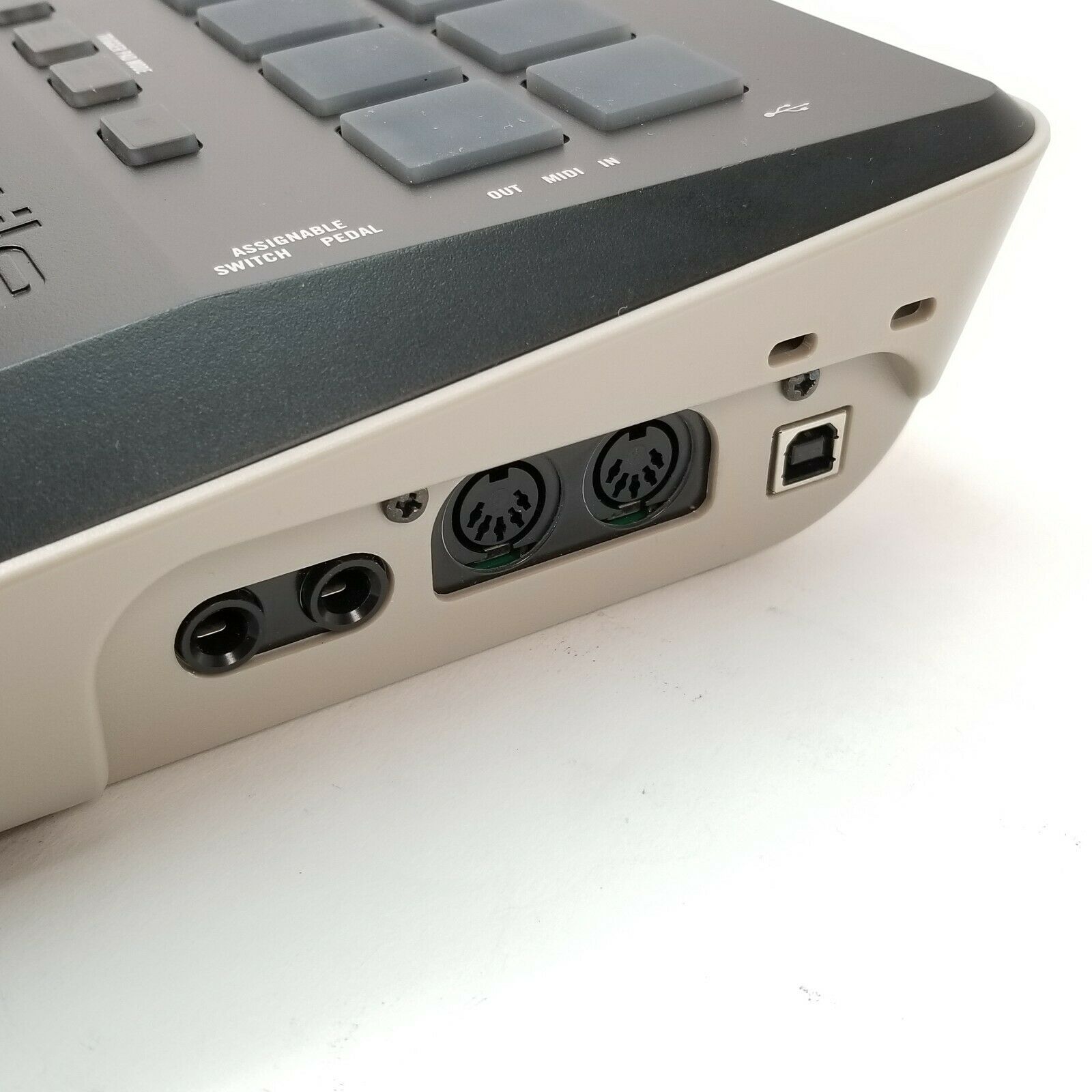 KORG taktile-25 USB Controller MIDI 25-Key DAW/Synthesizer Keyboard w/cable - Fresh Stock Dated December 2025