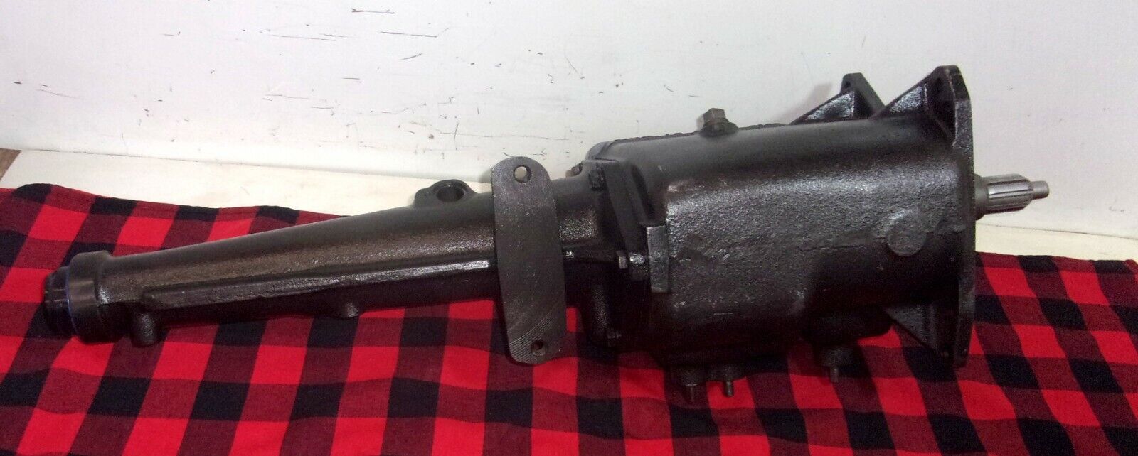 1970 FORD TOP LOADER 4 SPEED CLOSE 2.32 429 FAIRLANE REBUILT 10 x 31  RUG-AU - Fresh Stock Dated December 2025