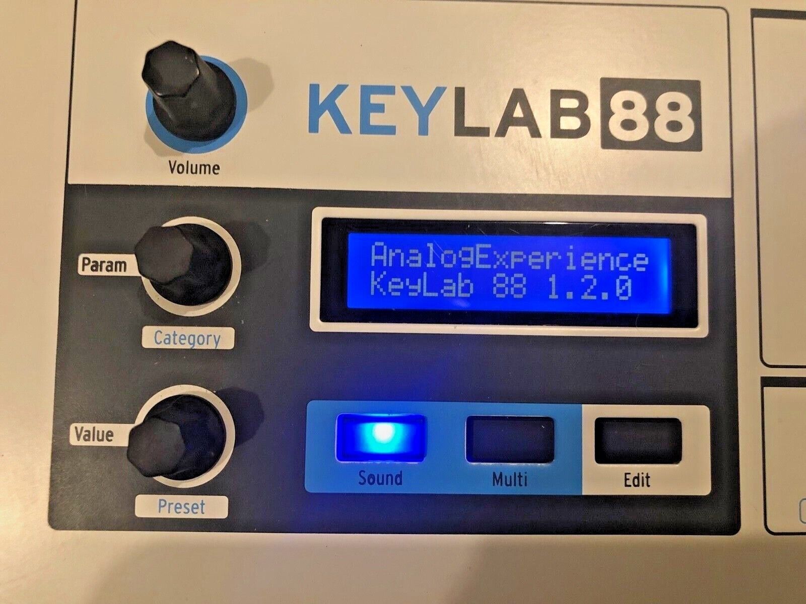 Arturia Keylab88  Piano Weighted 88 Key Midi Controller - Fresh Stock Dated December 2025