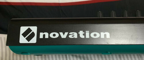 Novation Launchkey Mini Mk2 25 Mini-key Midi Keyboard Controller Excellent Condi - Fresh Stock Dated December 2025