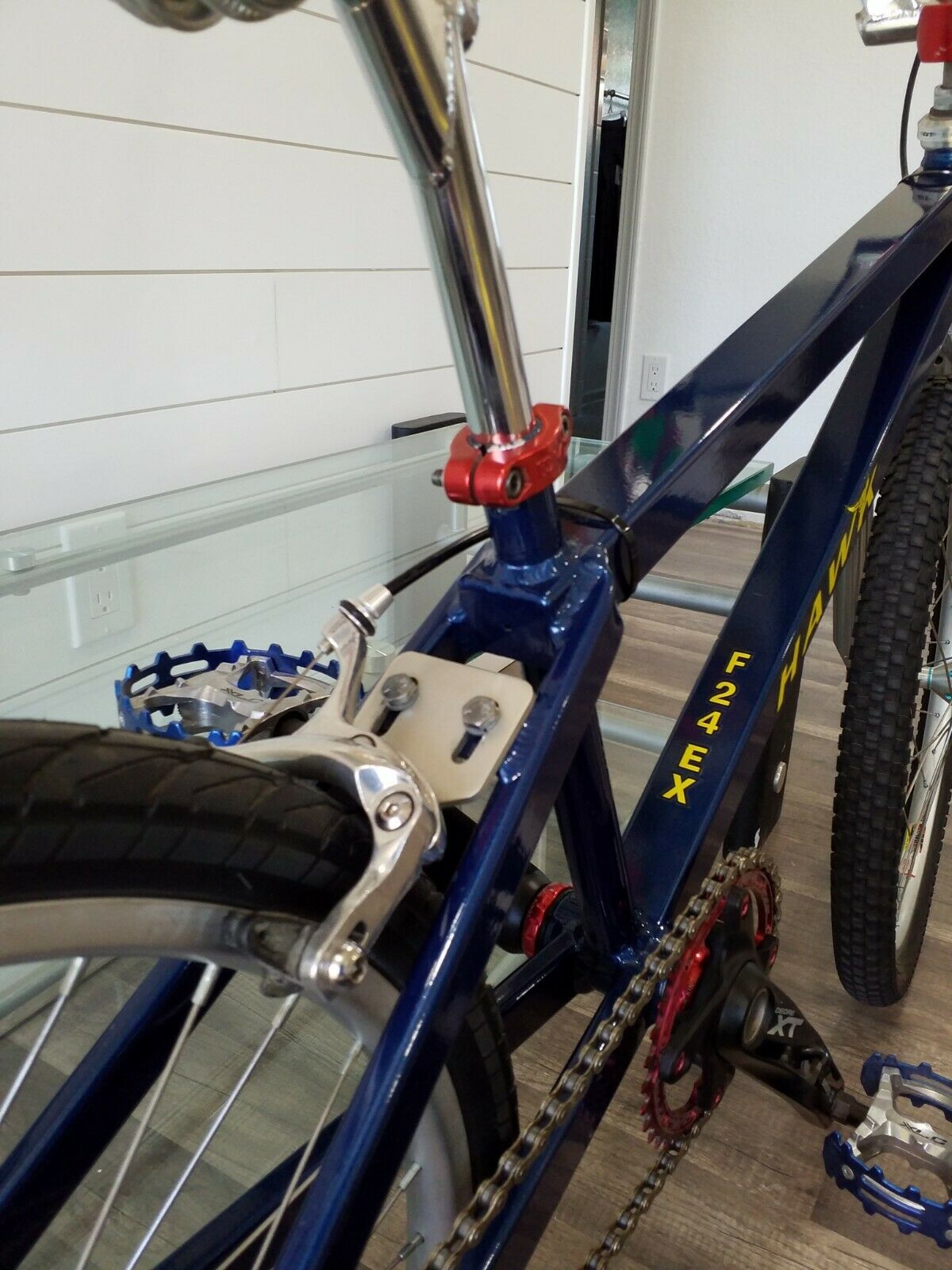 BMX HAWK 24 ( rare ) htf clean og powdercoat - Fresh Stock Dated January 2026