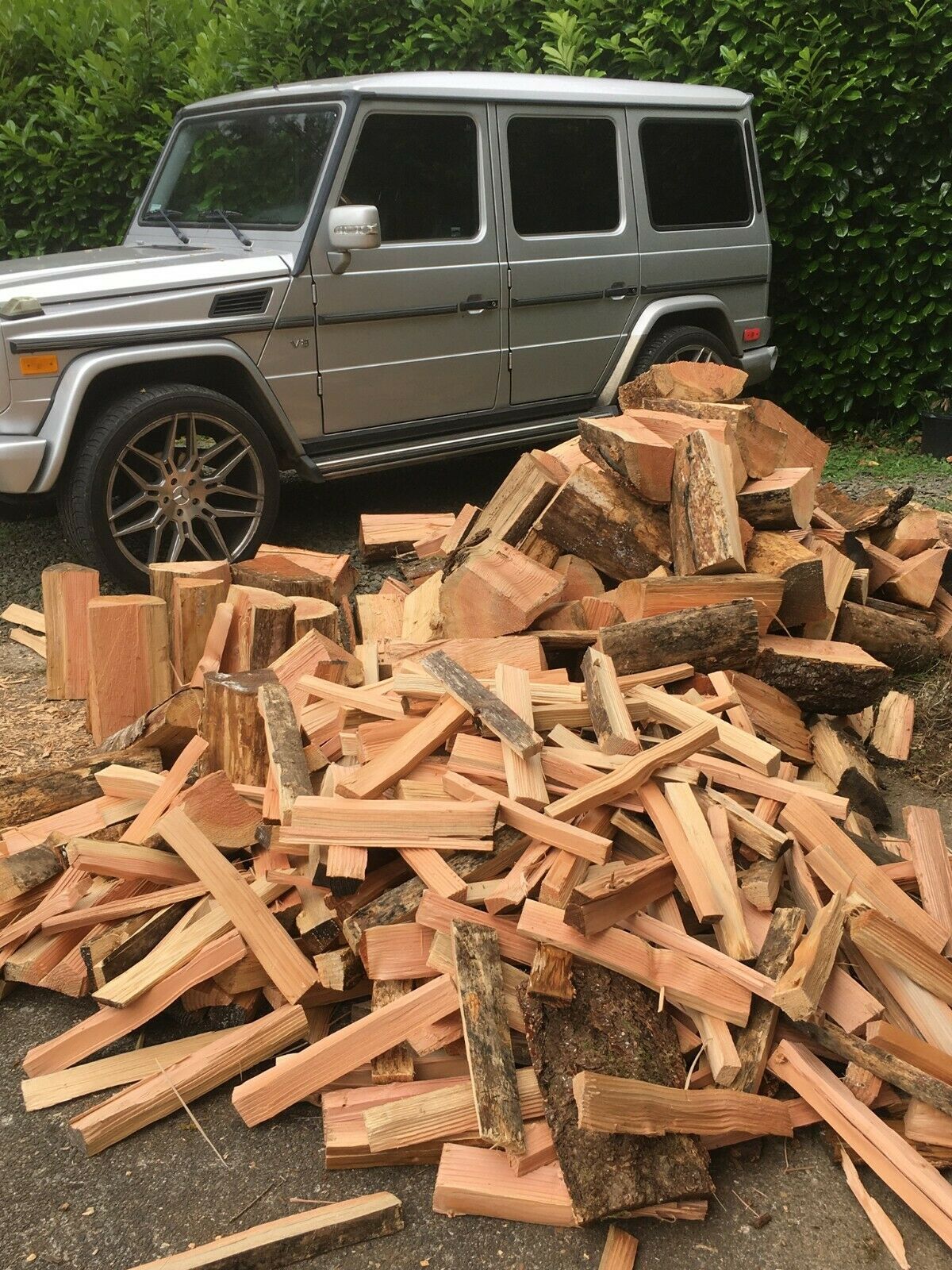 FIREWOOD KINDLING MIX! 25 POUNDS LBS. FAST DELIVERY. FAST SHIPPING! - Fresh Stock Dated January 2026