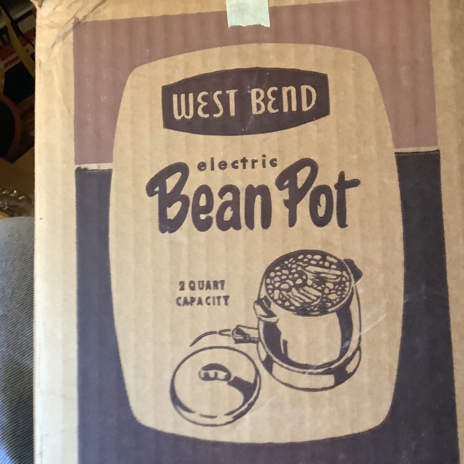 Vitntage West Bend Old Fashioned 2 QT Bean Pot Cookery, Hot plate base        CD - Fresh Stock Dated February 2026