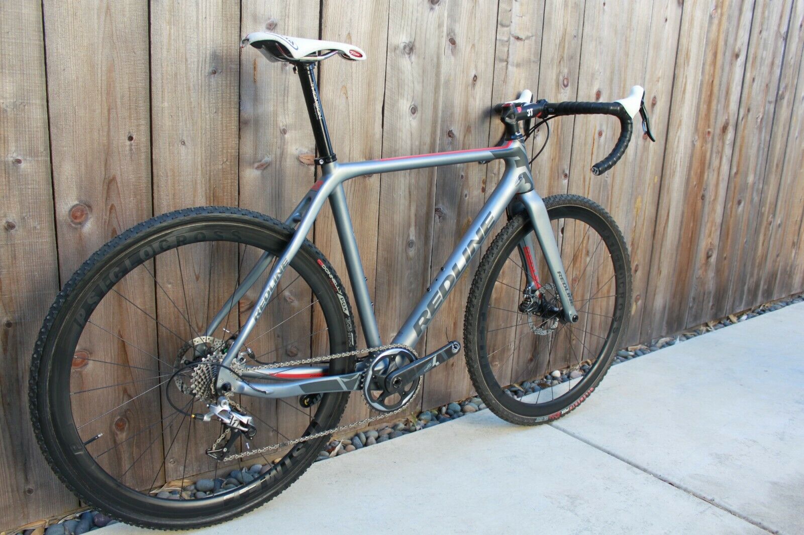 Redline Conquest Flight CX racer 56cm Psimet wheelset - Fresh Stock Dated December 2025