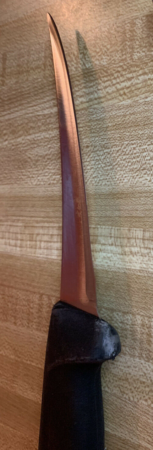 1 Victorinox Fillet & Boning Knife 5.5
