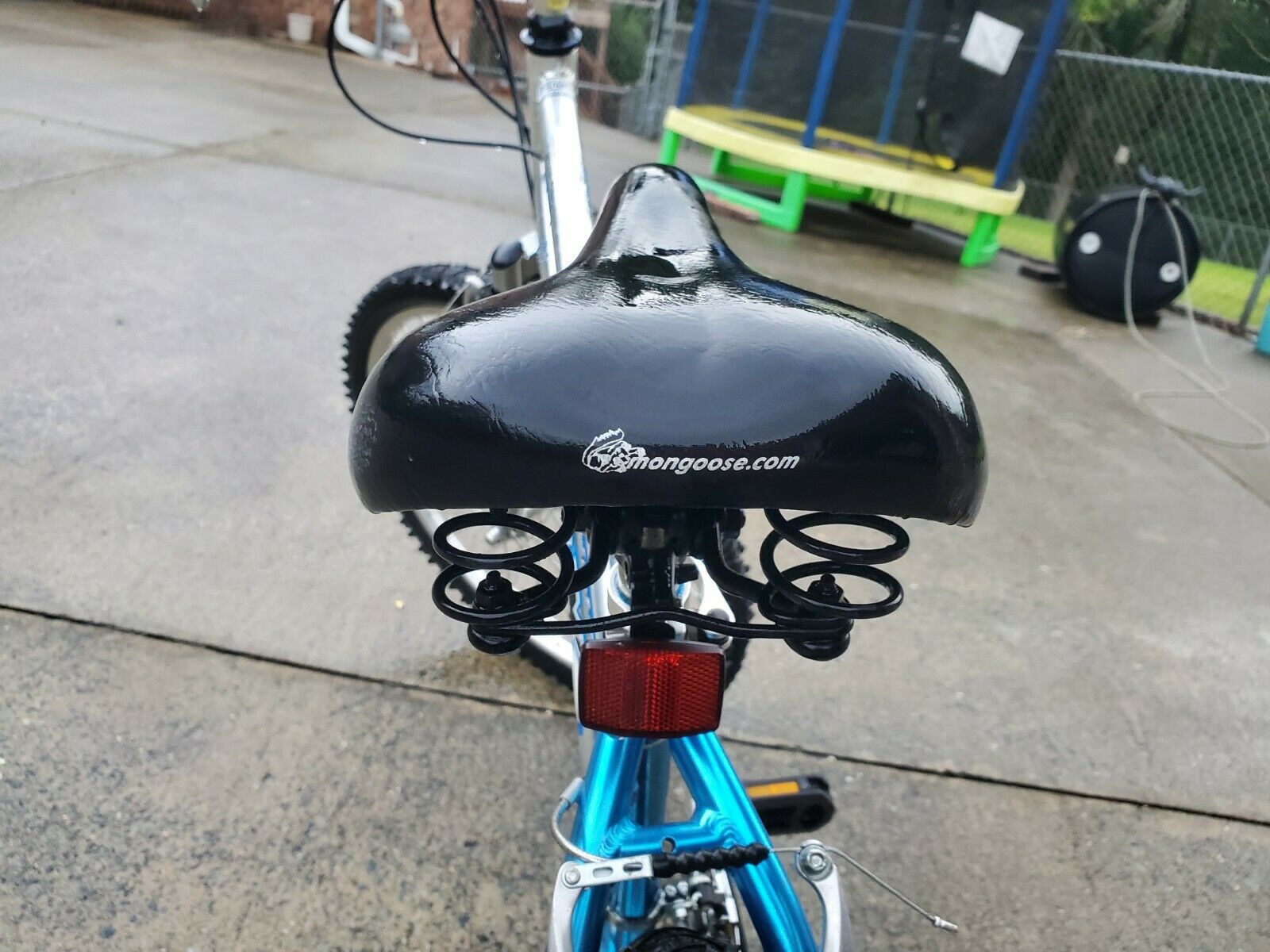 Mongoose MGX Mountain Bicycle 21 Speed - Fresh Stock Dated December 2025