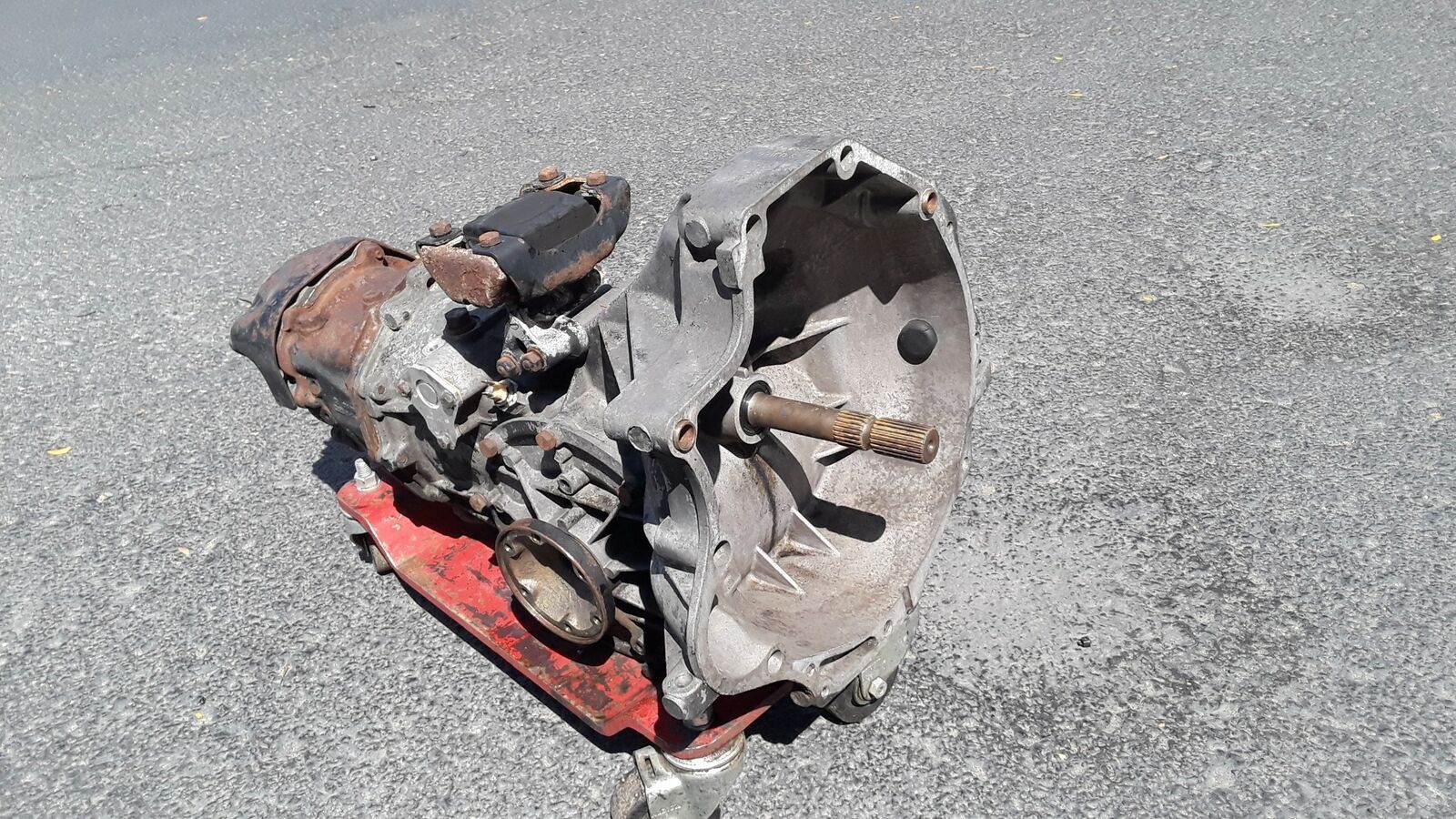 1986-1989 PORSCHE 944 RWD 5 SPEED MANUAL TRANSMISSION GEAR BOX 193K MILES OEM - Fresh Stock Dated January 2026