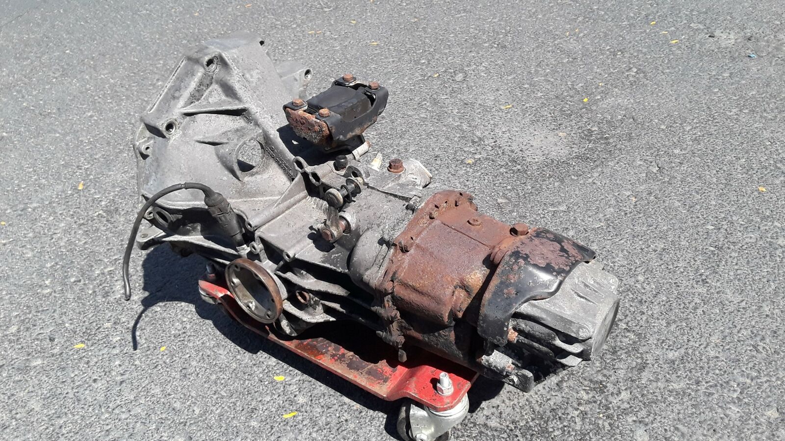 1986-1989 PORSCHE 944 RWD 5 SPEED MANUAL TRANSMISSION GEAR BOX 193K MILES OEM - Fresh Stock Dated January 2026