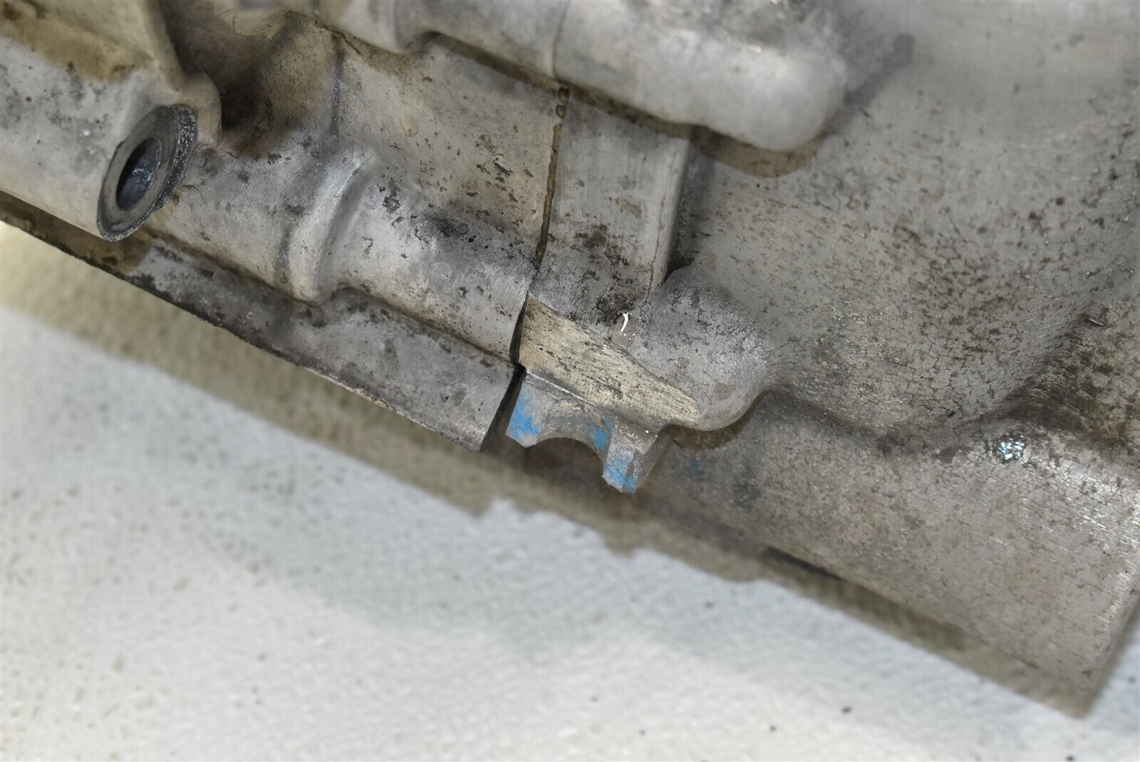 2006-2009 Volkswagen GTI Manual Transmission Broken Brackets 6sp MK5 VW 06-09 - Fresh Stock Dated December 2025