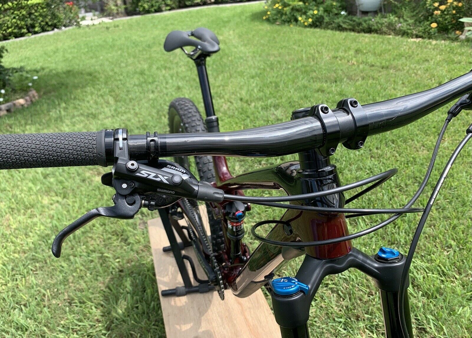 2019 Trek Fuel EX 9.8, 17.5”, 650b+/27.5” Upgraded Line Carbon 40 Wheels - Fresh Stock Dated December 2025