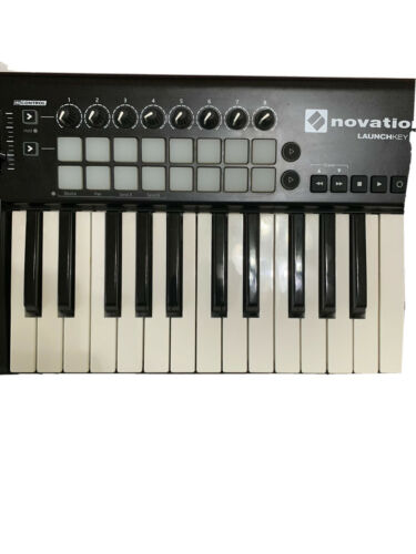 Novation Launchkey Mini Mk2 25 Mini-key Midi Keyboard Controller Excellent Condi - Fresh Stock Dated December 2025