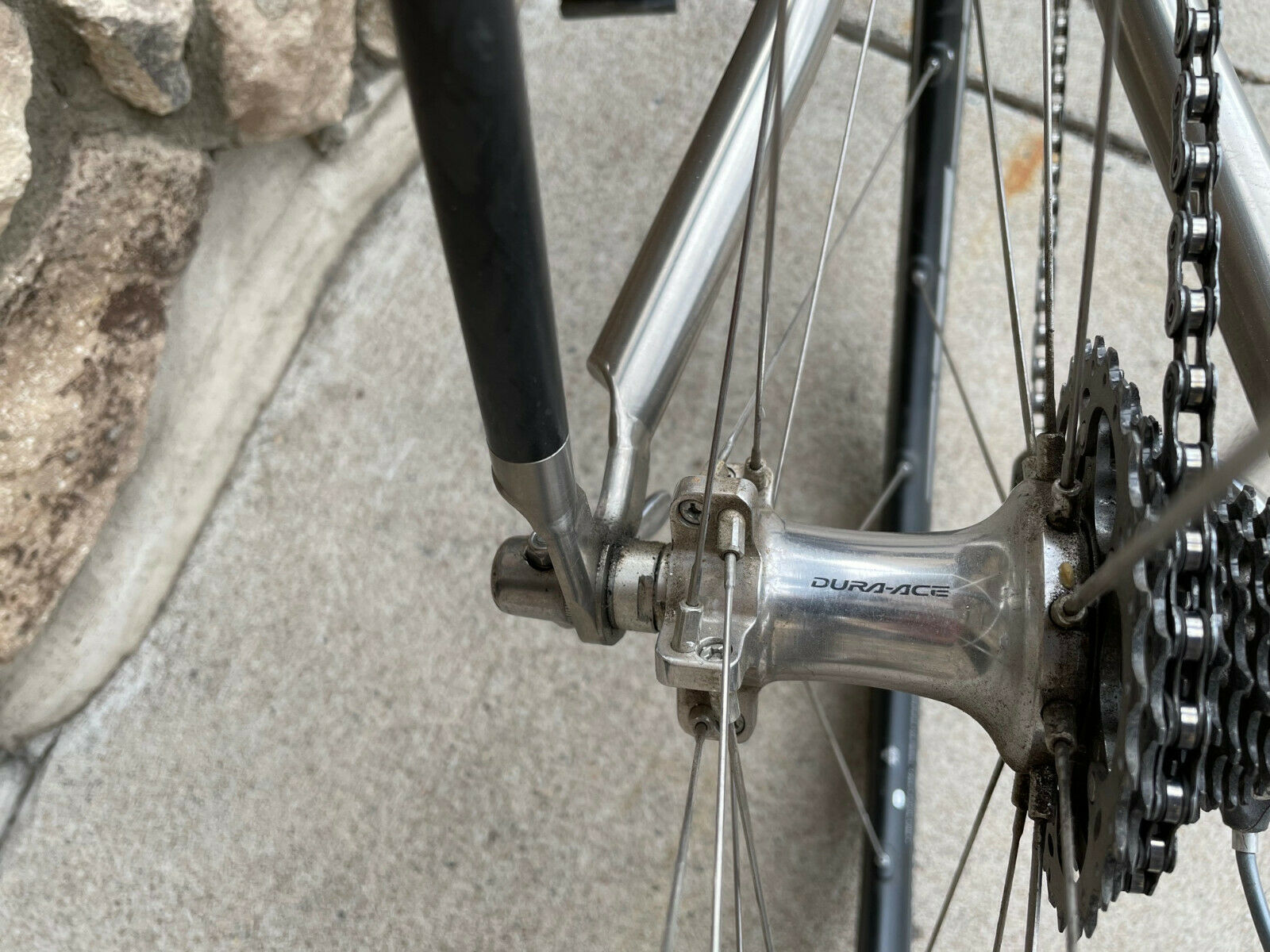 Seven Cycles - Elium SG Titanium / Carbon Road Bike - Dura-Ace - 59cm (C-T) - Fresh Stock Dated December 2025