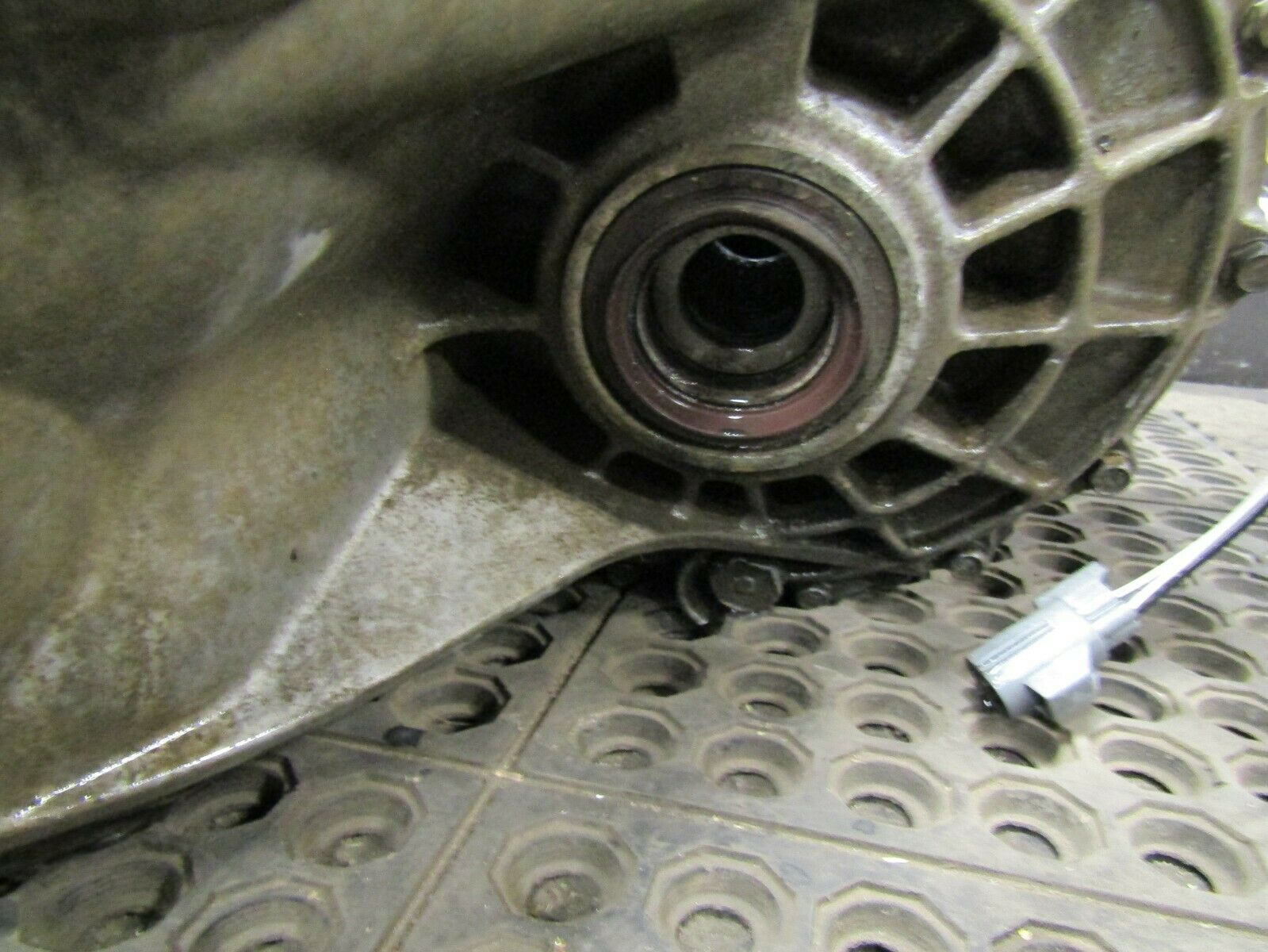 Mazdaspeed6 6 Speed Transmission Good Cond. MZR DISI L3-VDT 2.3 Turbo, Used OEM - Fresh Stock Dated December 2025