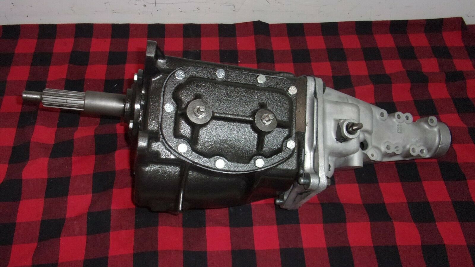 GM 1ST DESIGN SUPER T10 4 SPEED 2.43 1ST POWER BRUTE 10 x 27  ONE YEAR WARRANTY - Fresh Stock Dated December 2025