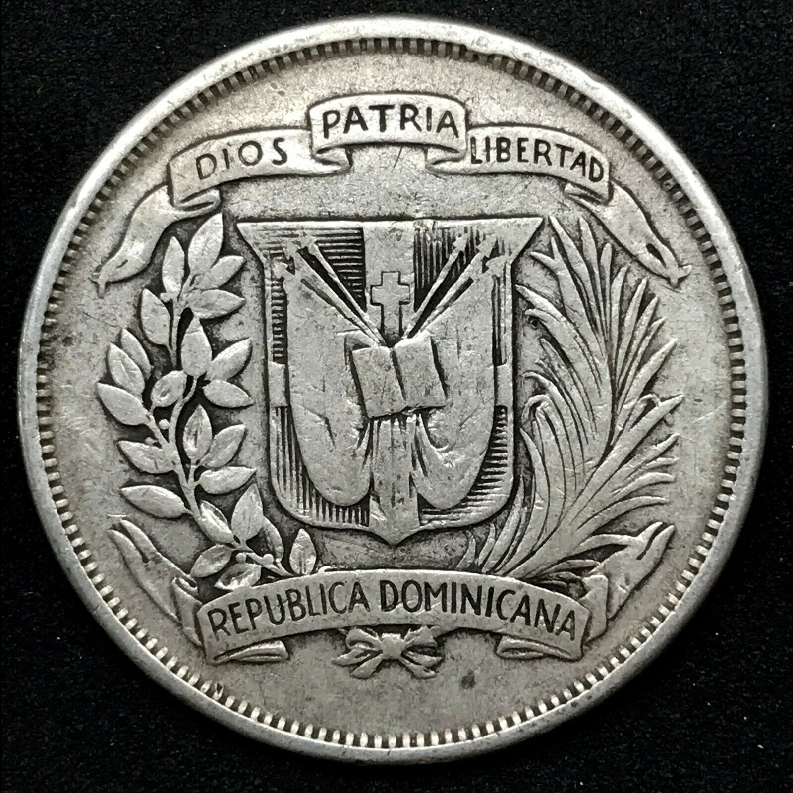 1960 Dominican Republic MEDIO - 1/2 Peso 0.900 Silver Coin KM #21 Item #2 - Fresh Stock Dated December 2025
