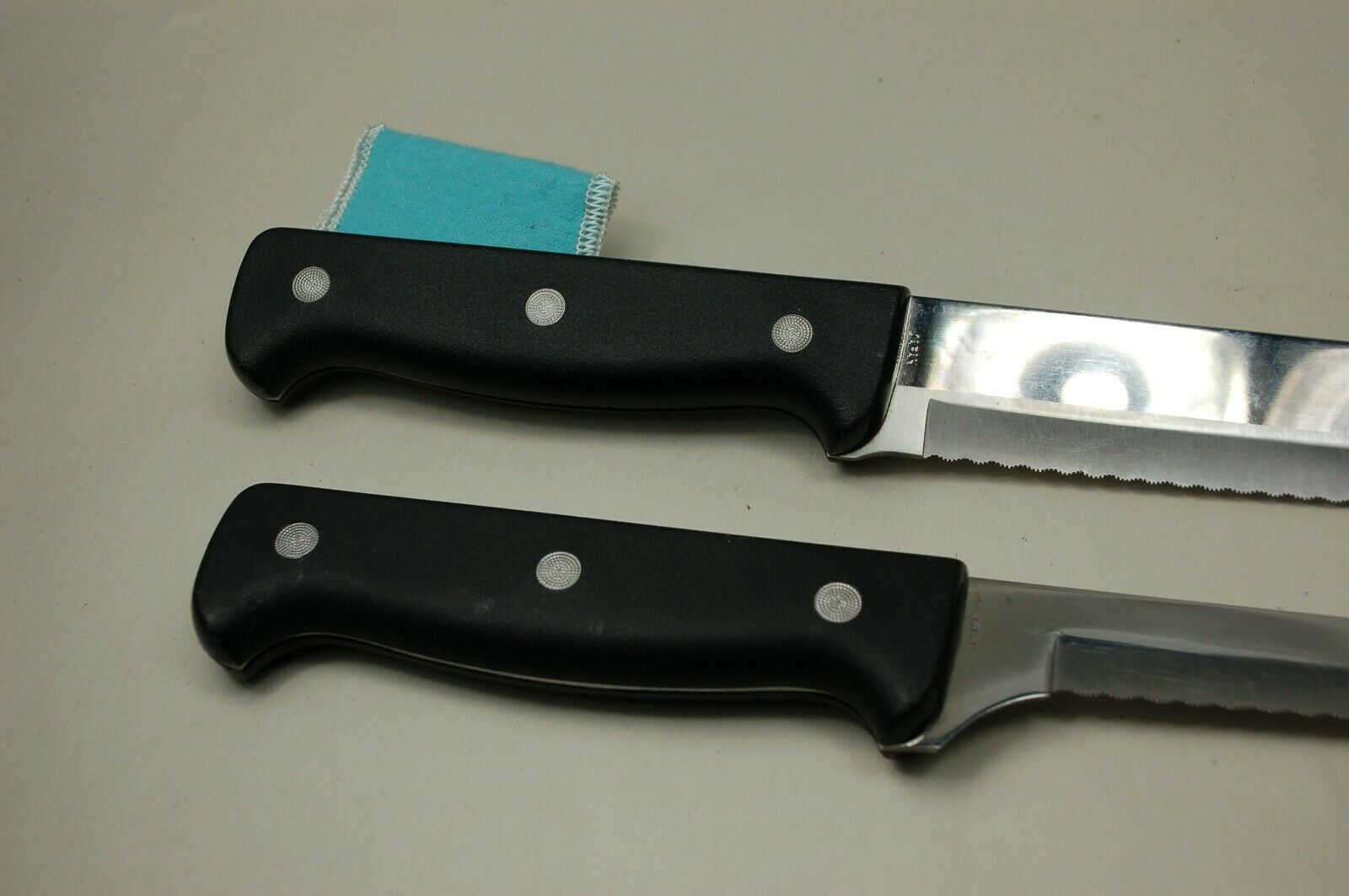 2pc J.A. Henckels International Ever-Sharp Pro Knife Set - Fresh Stock Dated January 2026