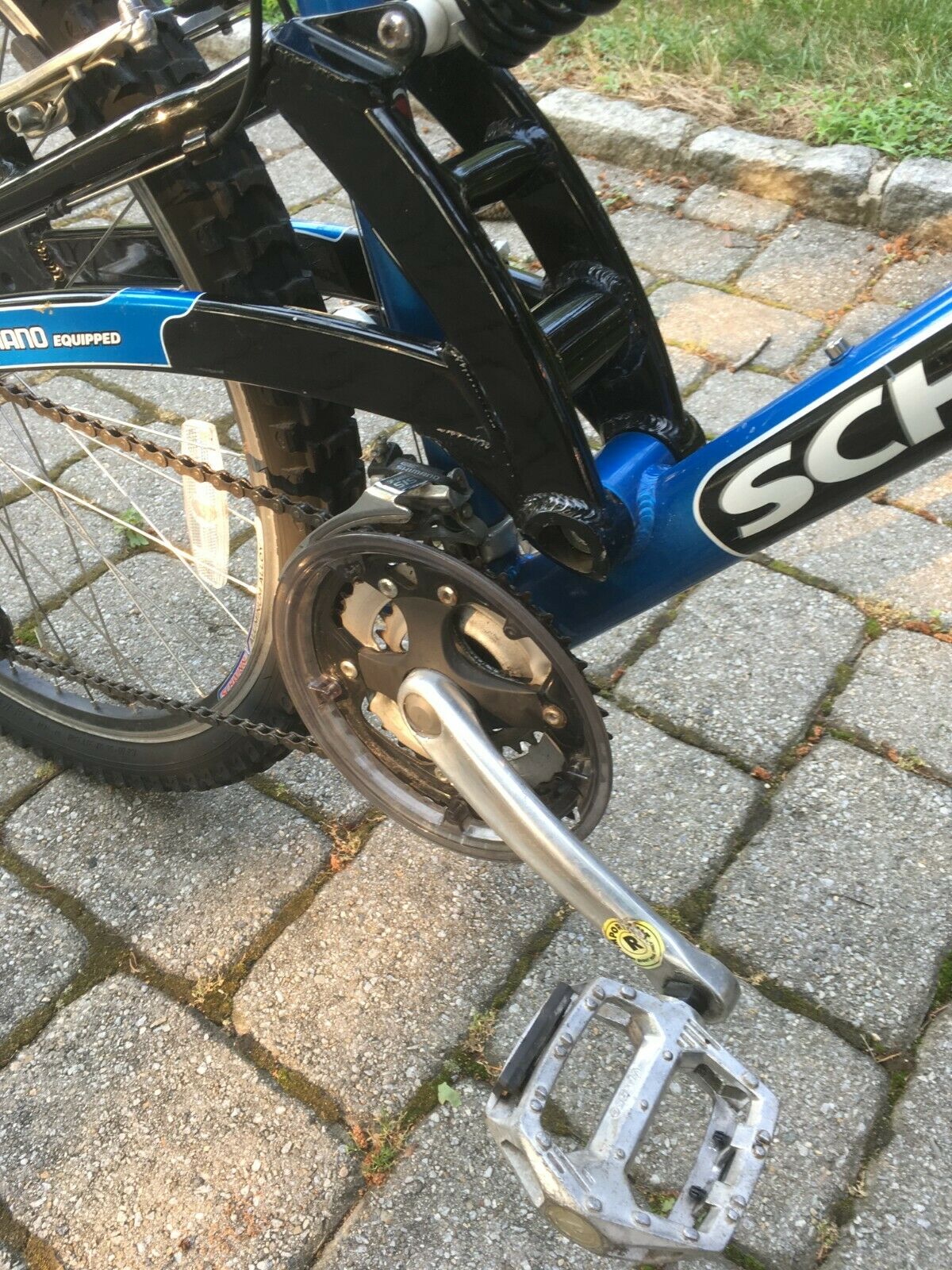 Schwinn S15 mens mountain bike mans medium full suspension aluminum bicycle - Fresh Stock Dated December 2025