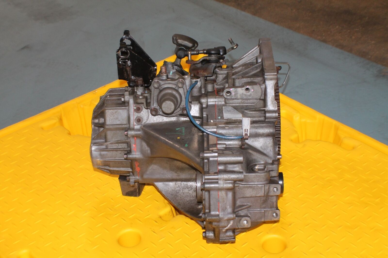 00 01 02 03 04 05 Toyota Celica GTS 1.8L 6Spd Trans *FREE SHIPPING* JDM 2zz-ge - Fresh Stock Dated December 2025