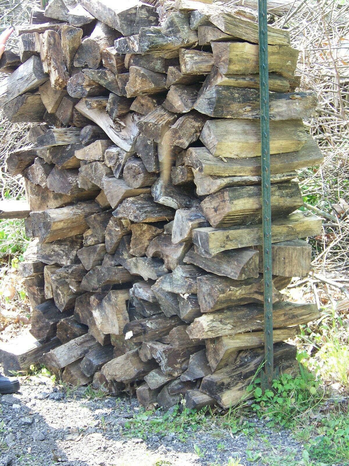 FIREWOOD 5 FT X 4 FT  SEASONED CUT & SPLIT**LOCAL PICKUP IN WARREN OHIO. 44485** - Fresh Stock Dated December 2025