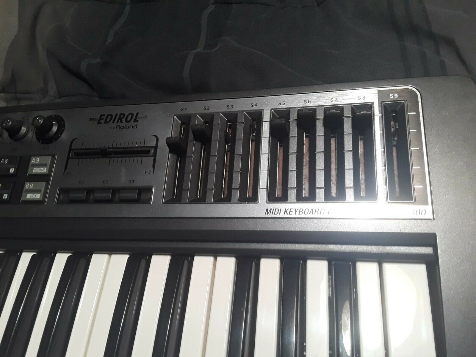 ROLAND PCR-300 EDIROL USB keyboard USB POWERED CONTROLLER, Read description!! - Fresh Stock Dated December 2025