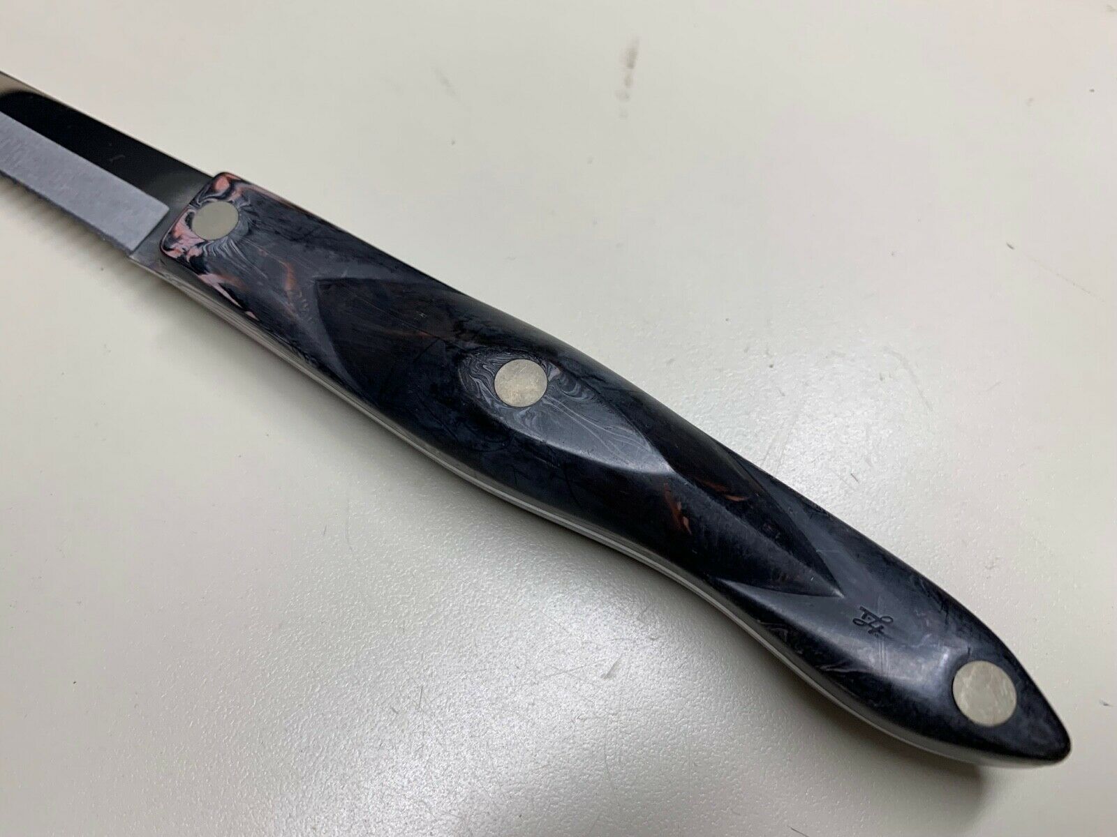 CUTCO classic 1724 slicer knife USA made *NICE* - Fresh Stock Dated January 2026