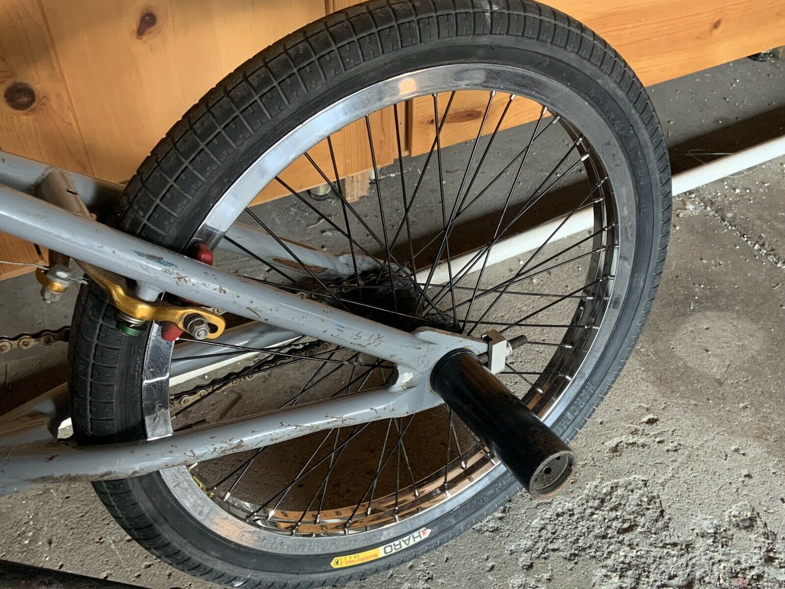 2000s Volume Mid Bmx ,20 Inch, Needs Some Work , See Pictures, High End Bicycle - Fresh Stock Dated December 2025