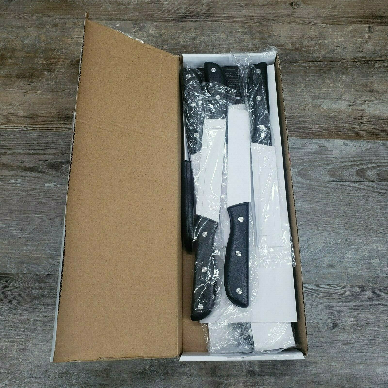 NEW Kitchen Knife Set, 15 Pcs, High Carbon Steel Blades - Fresh Stock Dated January 2026