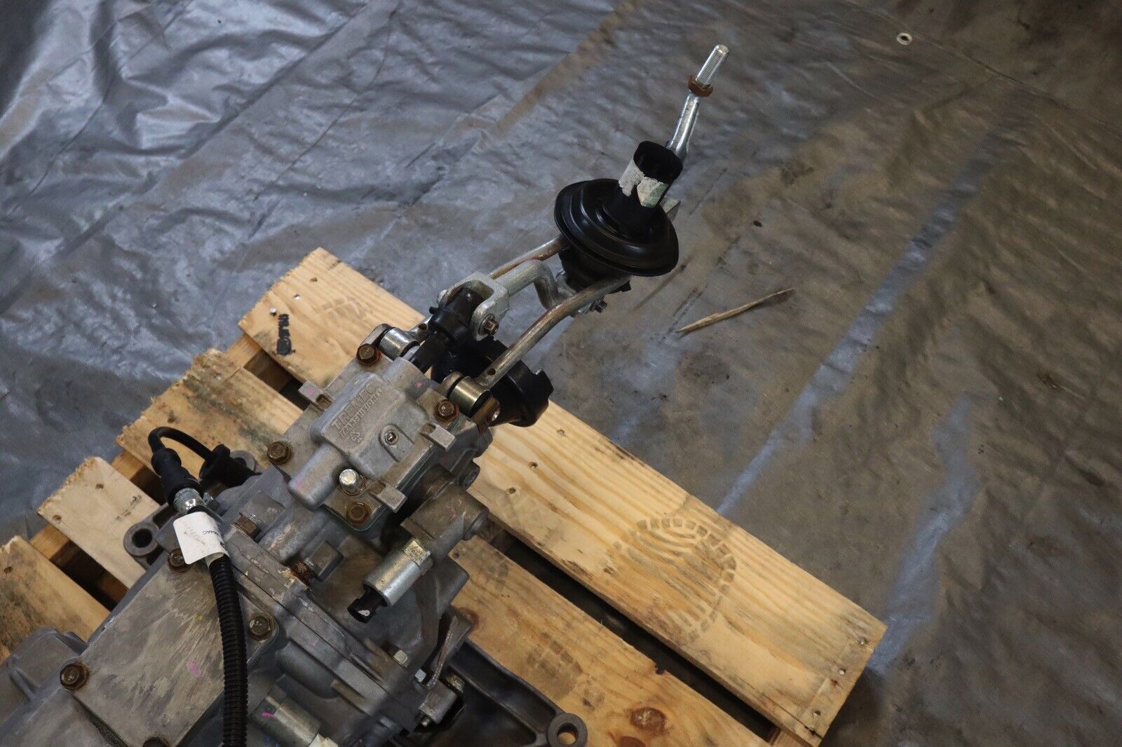 2015-2022 DODGE CHALLENGER HELLCAT OEM 6 SPEED TR6060 MANUAL TRANSMISSION TREMEC - Fresh Stock Dated December 2025