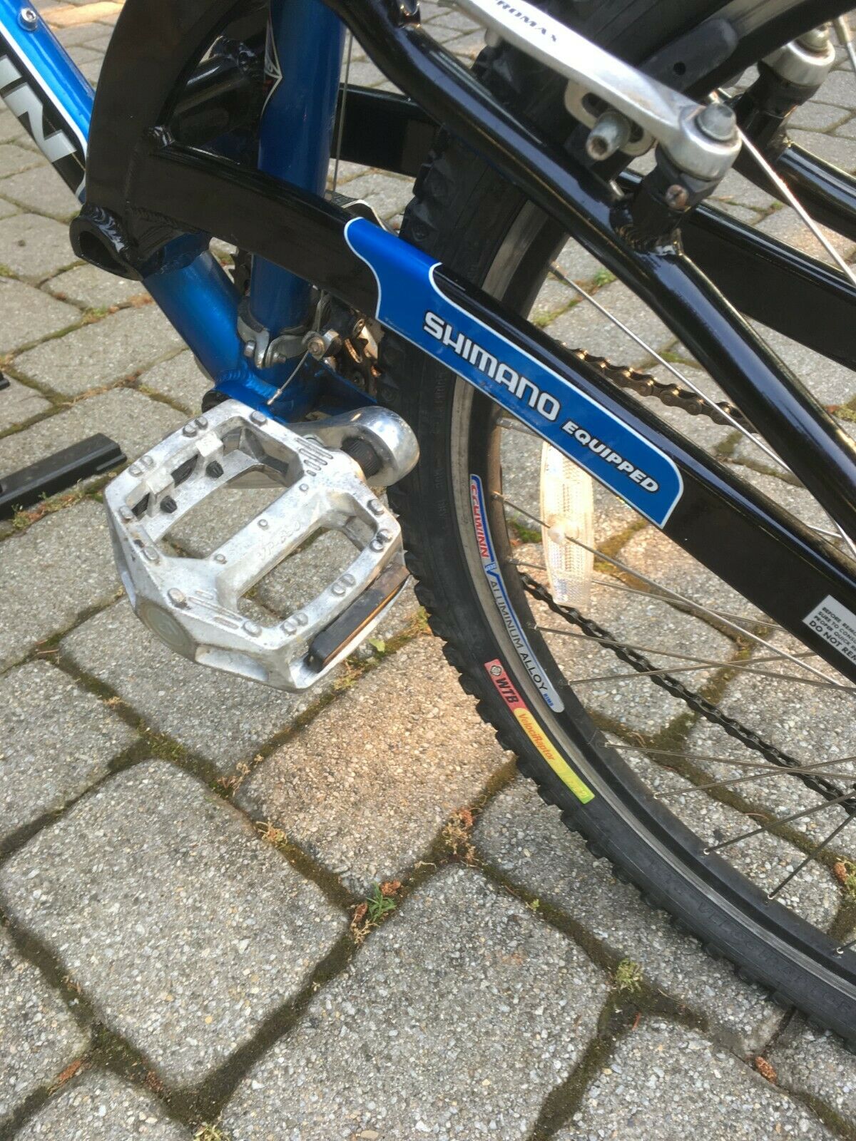 Schwinn S15 mens mountain bike mans medium full suspension aluminum bicycle - Fresh Stock Dated December 2025