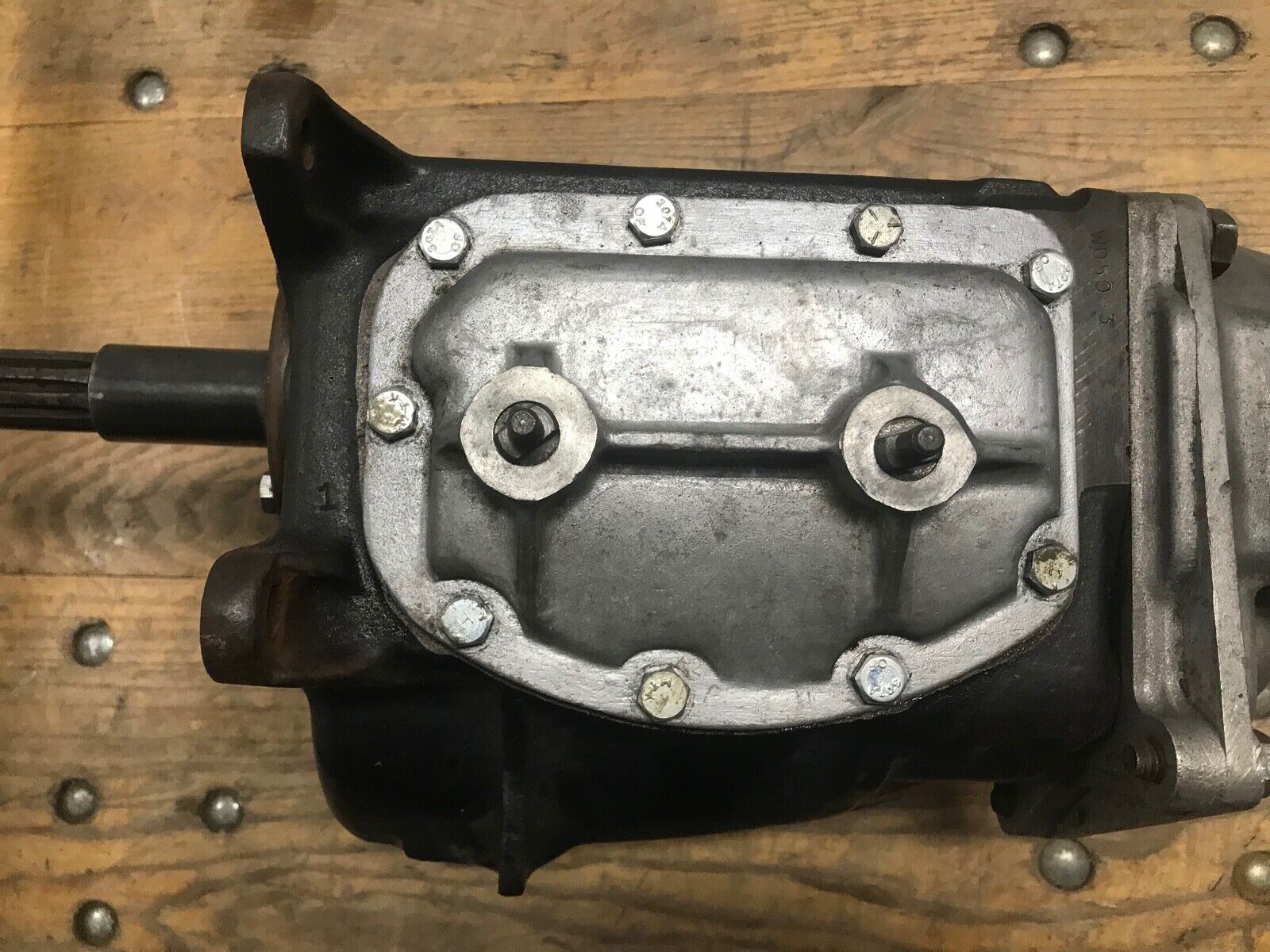 1960 CHEVROLET CORVETTE IMPALA BELAIR  4 SPEED TRANSMISSION T10 Dated WD 5 0 - Fresh Stock Dated December 2025