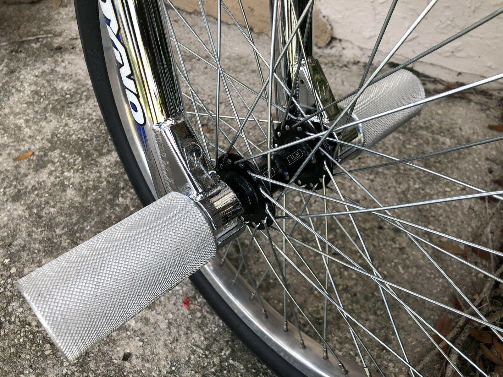 USA MADE 2000 DYNO SLAMMER BMX BIKE LIKE DETOUR COMPE AIR GT SHOW TOUR PERFORMER - Fresh Stock Dated December 2025