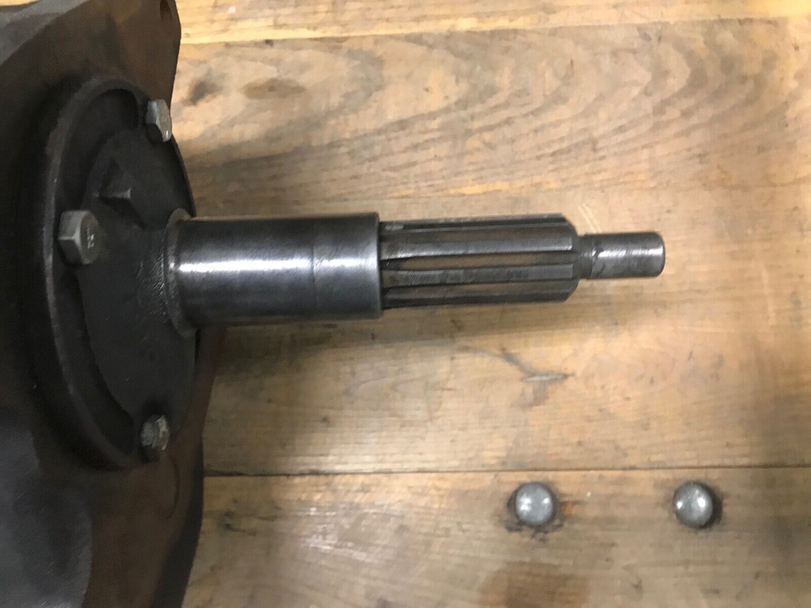 1960 CHEVROLET CORVETTE IMPALA BELAIR  4 SPEED TRANSMISSION T10 Dated WD 5 0 - Fresh Stock Dated December 2025