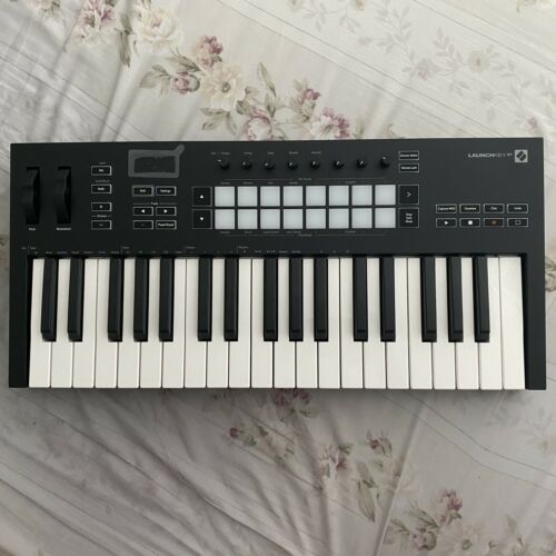 novation launchkey 37 mk3 - Fresh Stock Dated December 2025