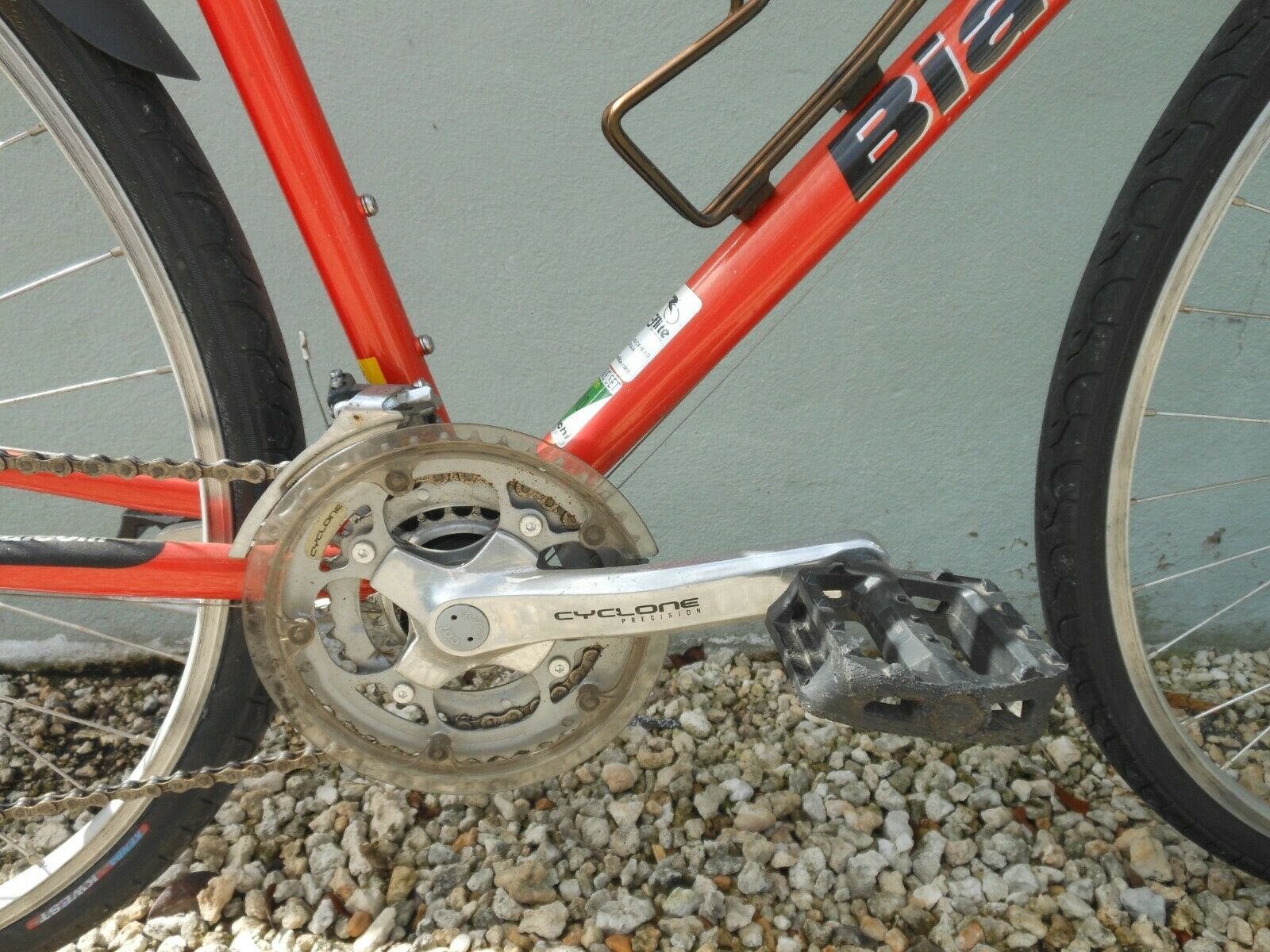 Bianchi Avenue Bike - Fresh Stock Dated December 2025