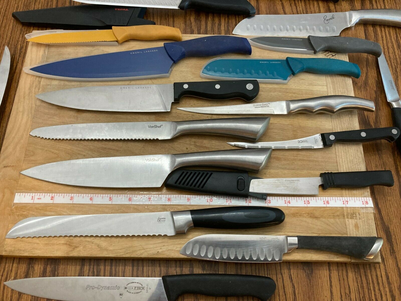 22 Kitchen Chef's Knives F Dick Mundial Fiskars Von Chef Marks Mora Wilton Kleve - Fresh Stock Dated January 2026