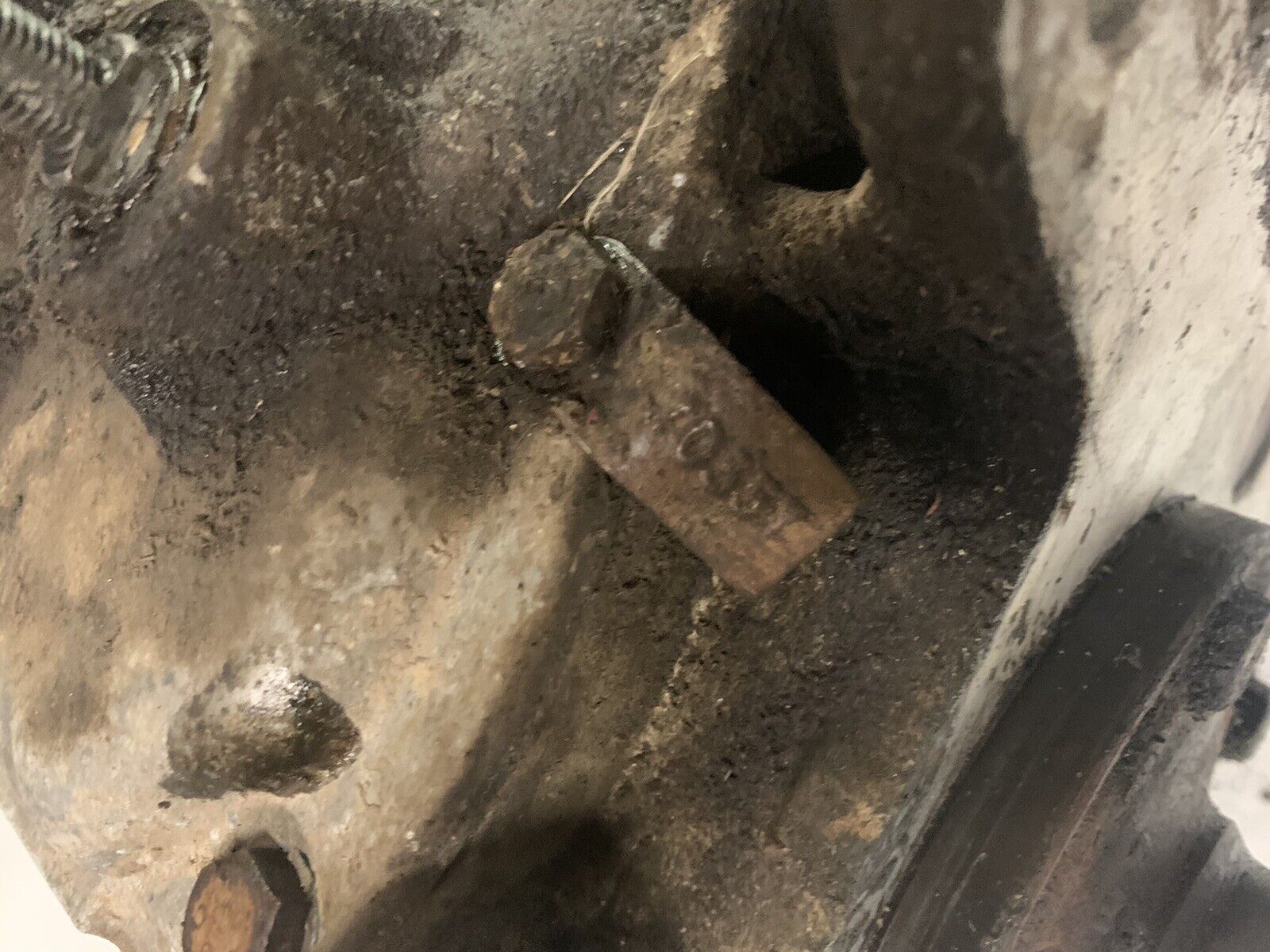 Muncie 4 Speed Transmission 3885010 M20 No Vin Corvette Camaro Chevelle GTO Nova - Fresh Stock Dated December 2025