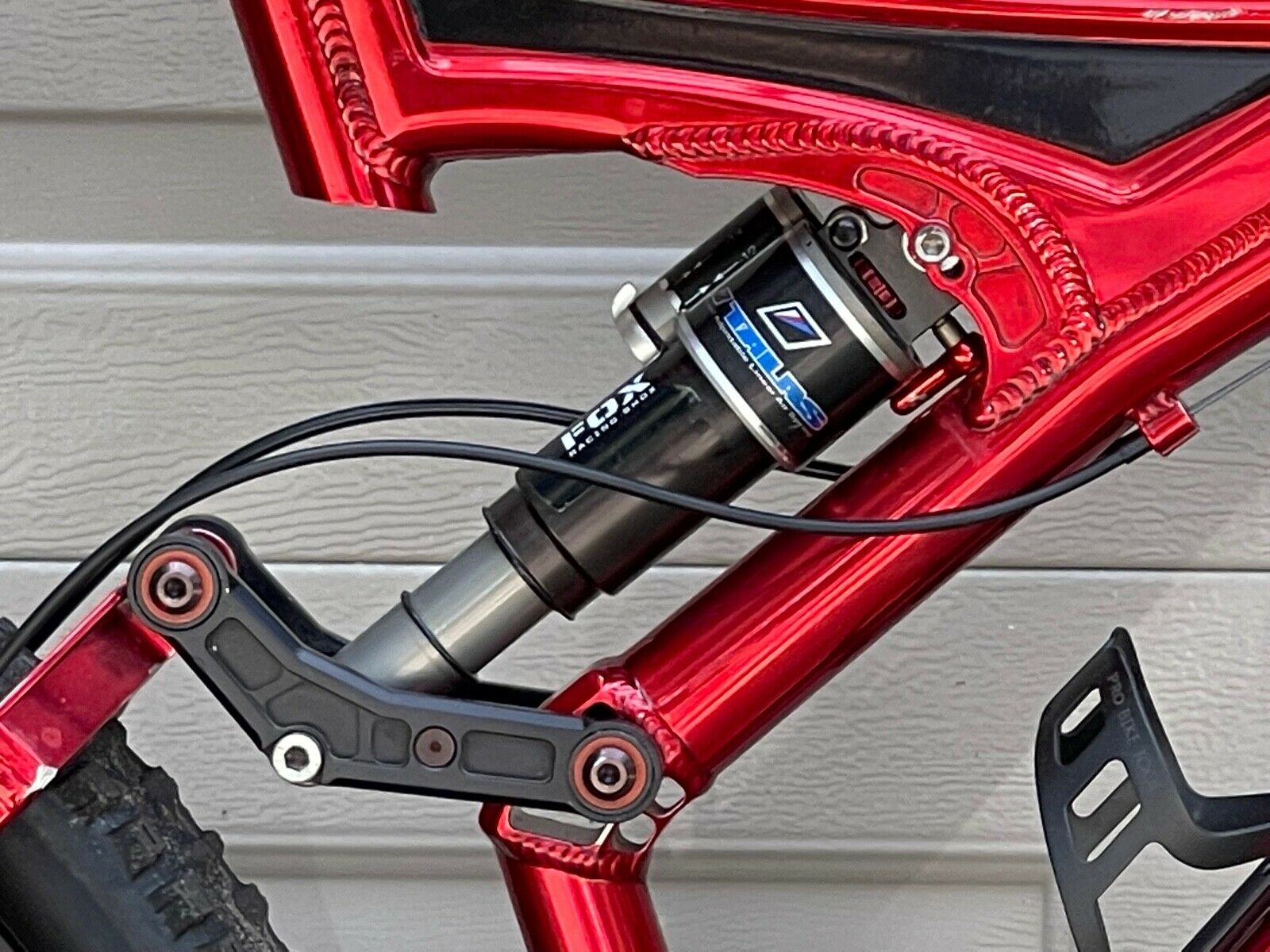 2005 Titus Switchblade, really good condition, 3.7, 4.5, 5.5 Inches travel - Fresh Stock Dated December 2025