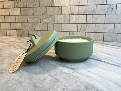 CUCINA 12 OZ SAGE Ceramic Footed Canister Candle - Wild Fern