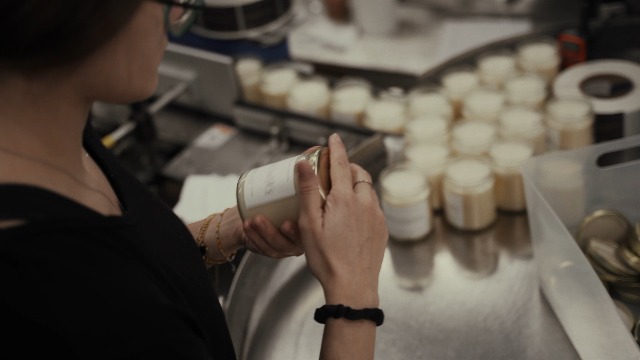 Sweet Water Decor Warm and Cozy Candle | Pine, Orange, Cinnamon, and Fir Winter Scented Soy Candles Fall Candle for Home | 9oz Clear Jar with Gold Foil Made in the USA