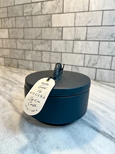 CUCINA 12 OZ Black Ceramic Footed Canister Candle - Gilded FIG